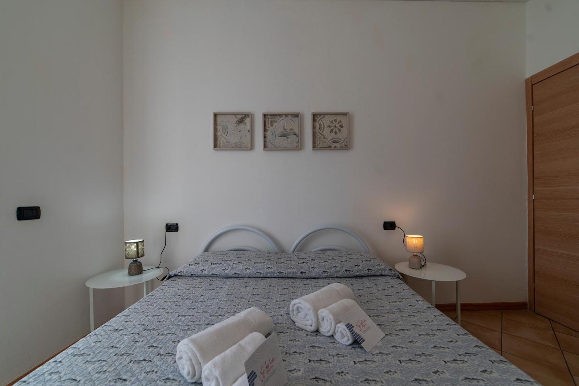 La Casa Dei Carta-New & Chic Lovere Exterior foto